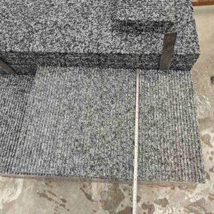 哈密芝麻黑拉丝面