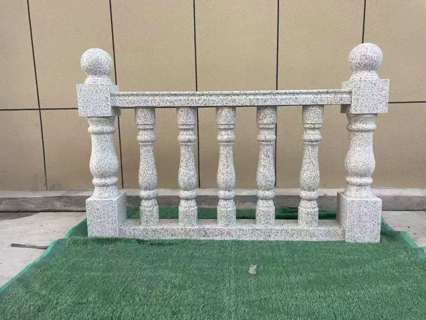 哈密芝麻白阳台栏杆 花岗岩栏杆
