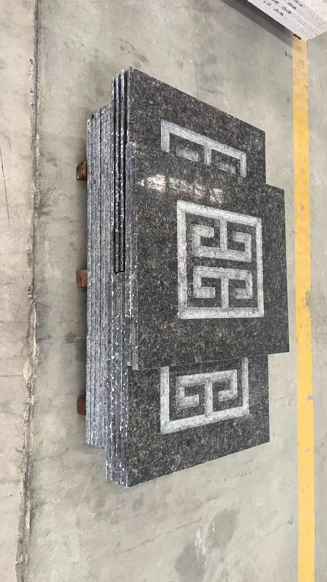 哈密英国棕回纹雕刻版